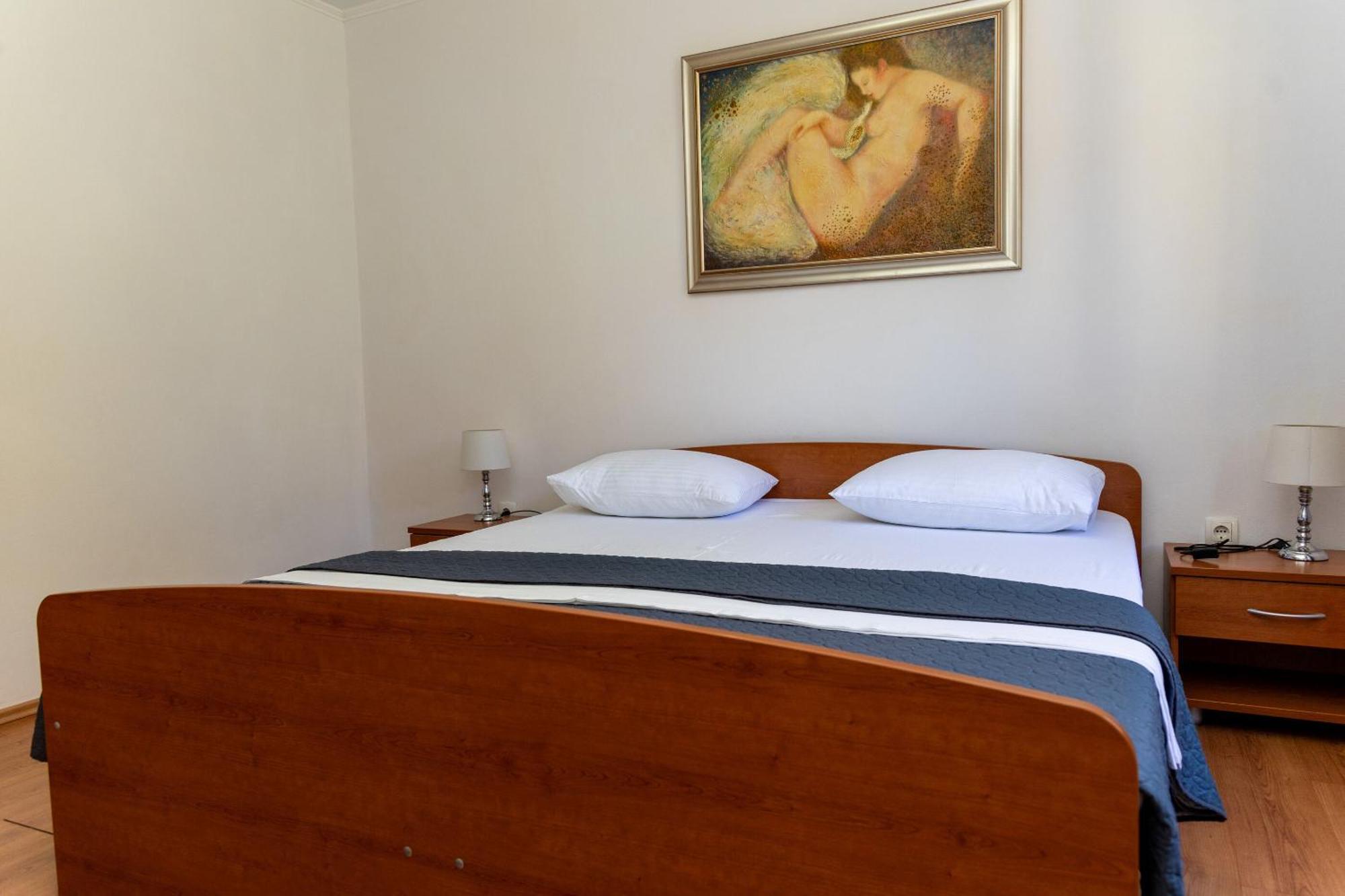 Apartments Dijana Prigradica Luaran gambar