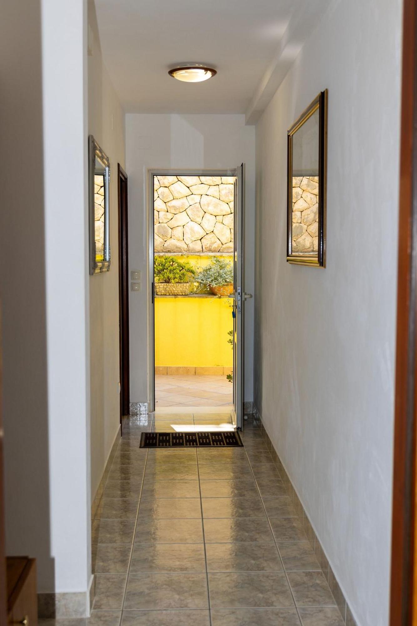 Apartments Dijana Prigradica Luaran gambar