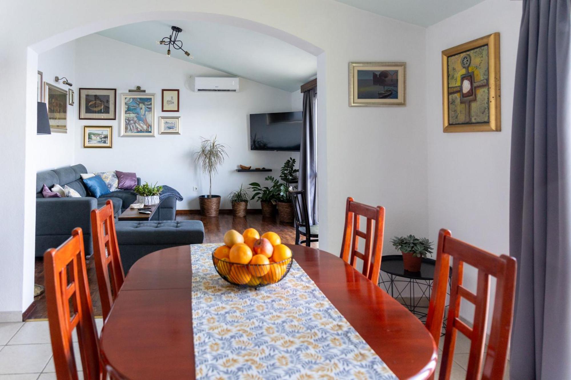 Apartments Dijana Prigradica Luaran gambar